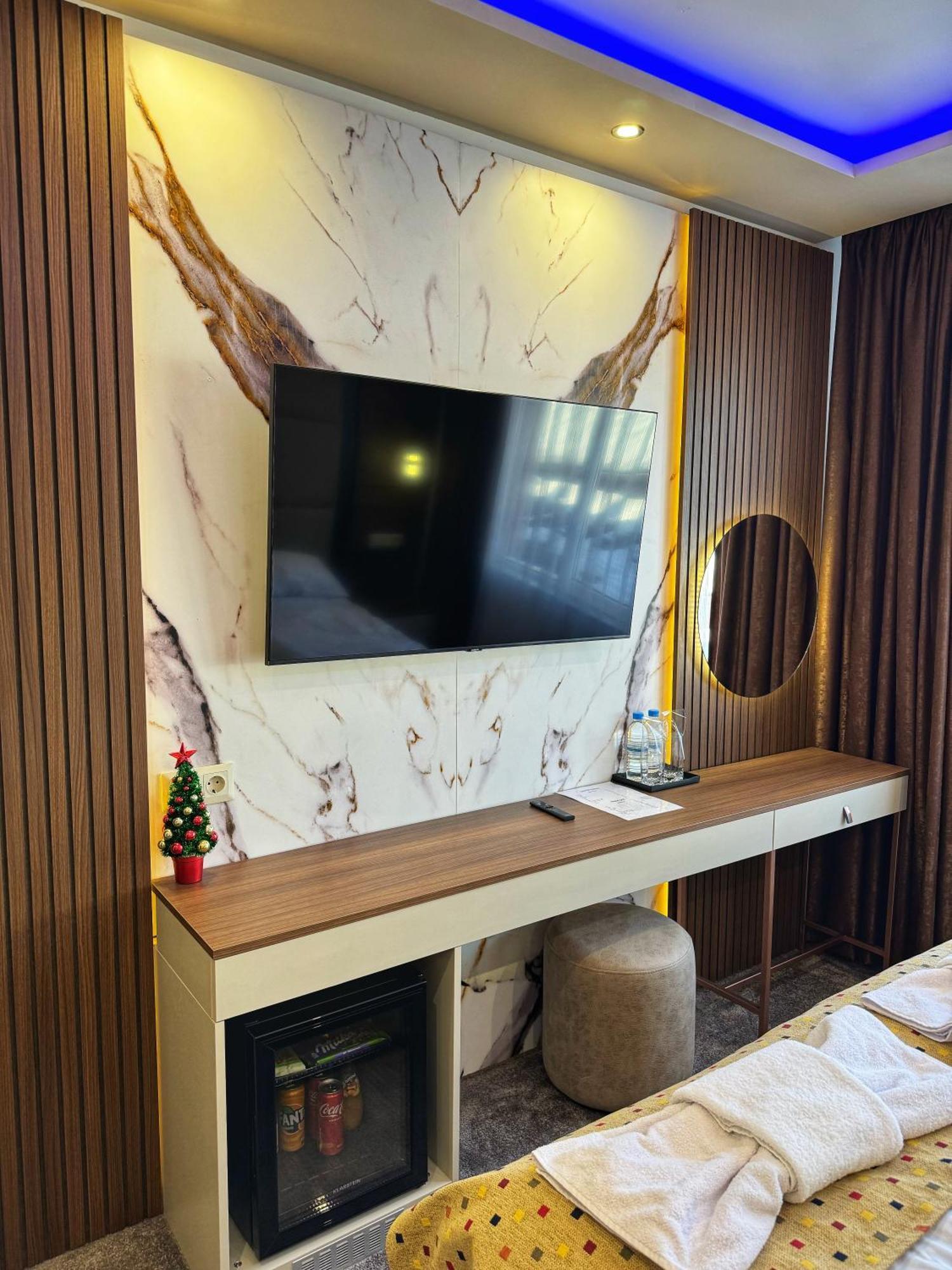 דוספאט Hotel Diamant מראה חיצוני תמונה